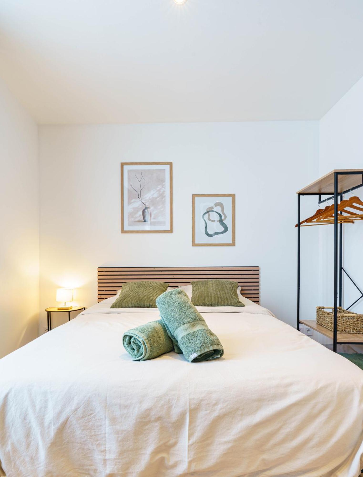 Studio Elegant 3 Pers Wifi Saint-Quentin  Esterno foto